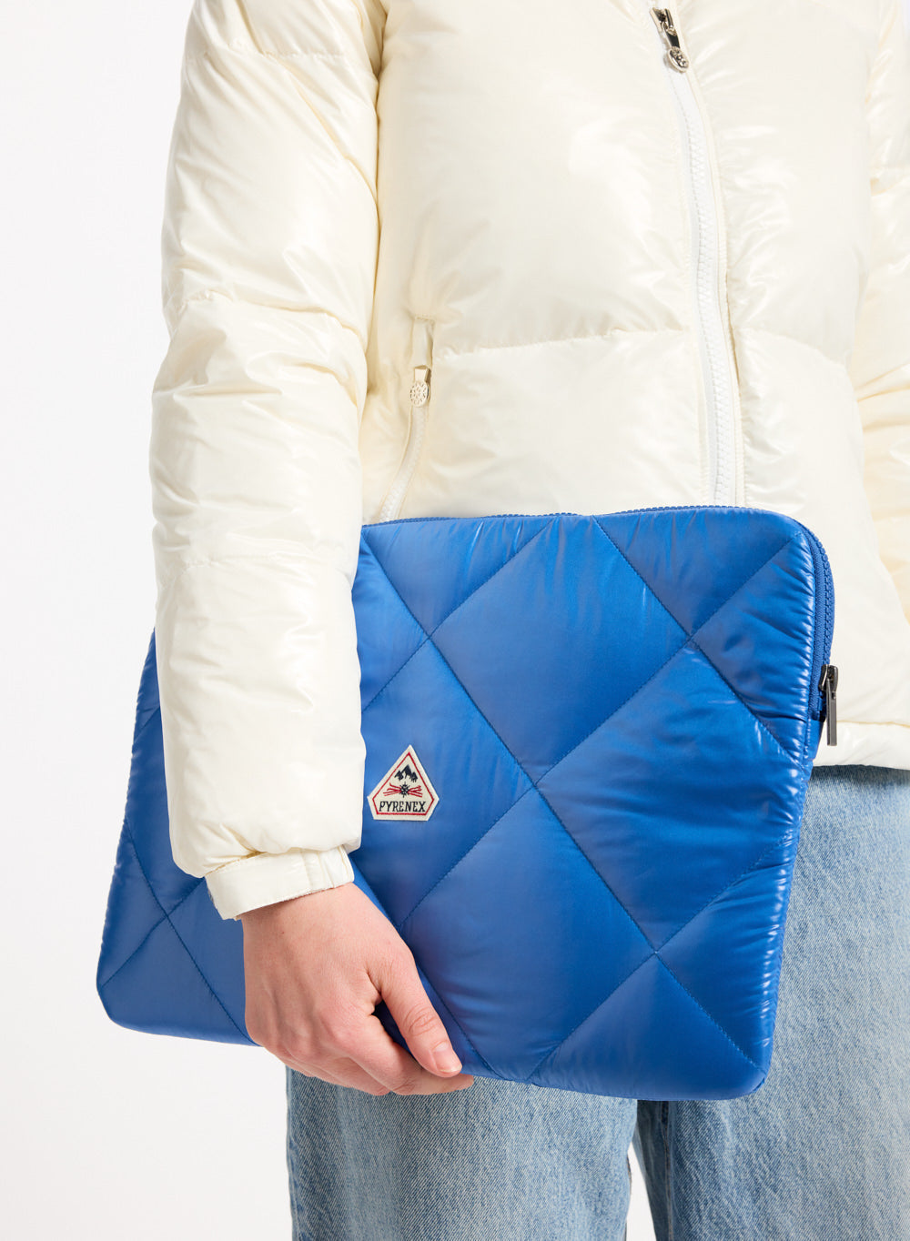 Pochette matelassée 15 pouces Pyrenex Thor bleu électrique-2