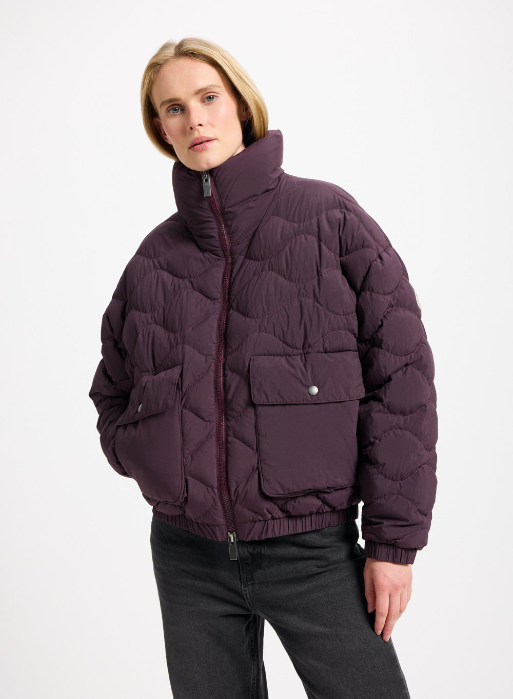 Doudoune courte bomber Pyrenex Enola bordeaux-1