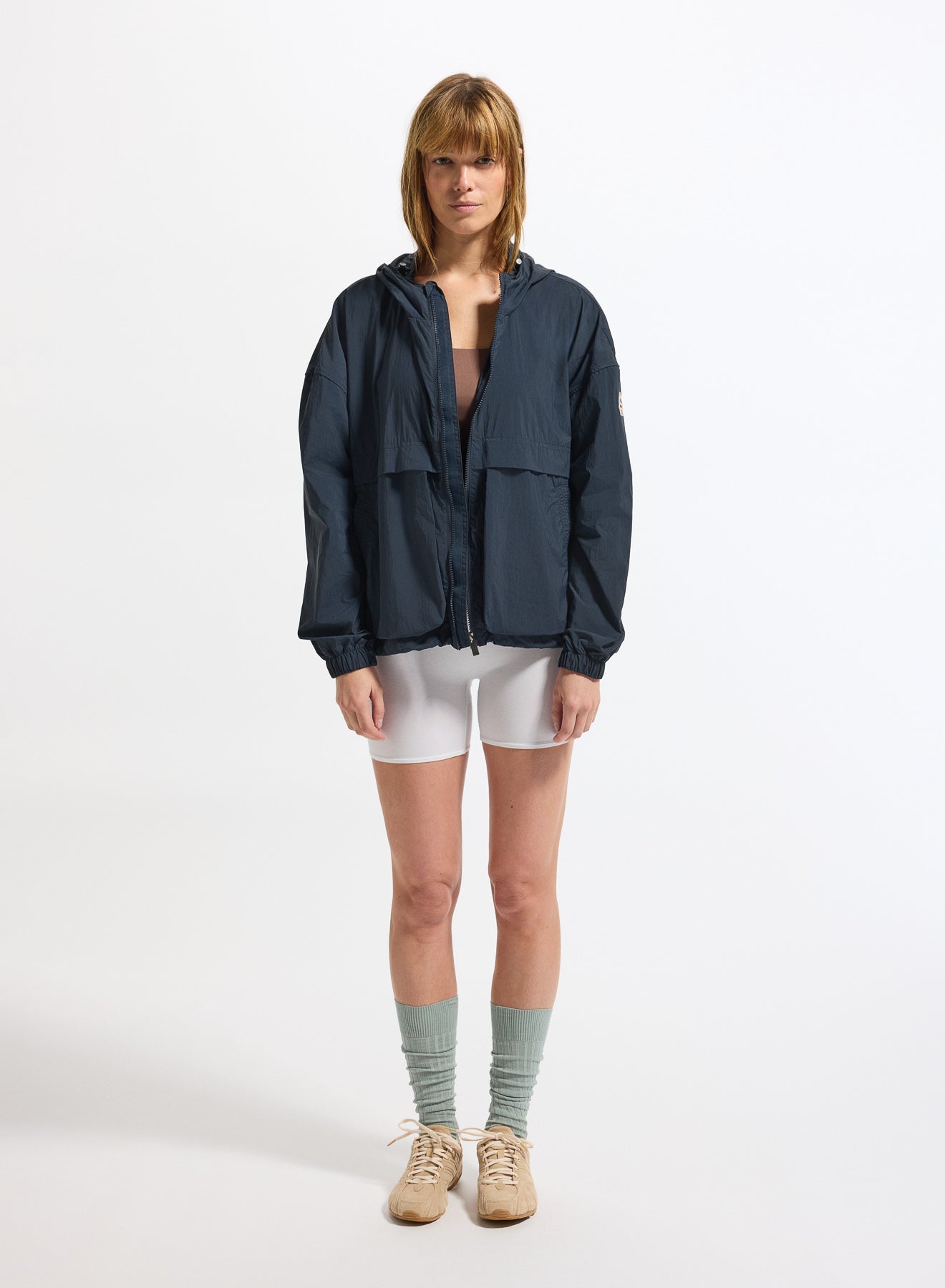 Coupe-vent court femme en tissu recyclé Pyrenex Yoko Deep ink-3