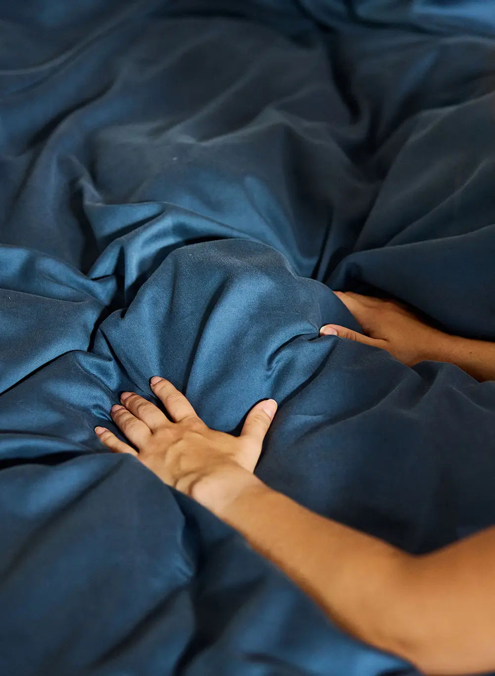 Bettbezug Lily unifarben Tintenblau aus Baumwolle und TENCEL™ Lyocell-3