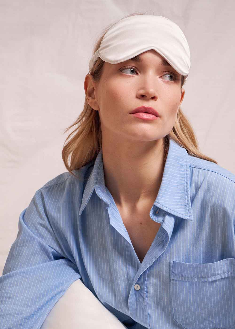 Elfenbeinfarbene Seidenbox-4