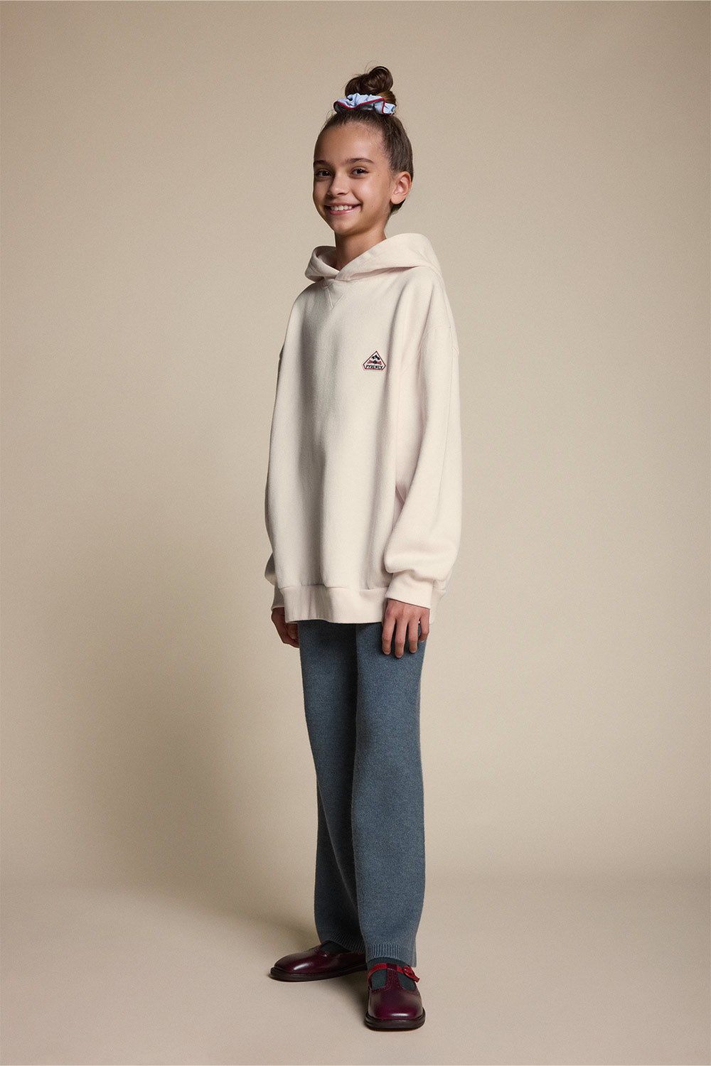 Sweat à capuche enfant en coton bio Pyrenex Arcol crème-1