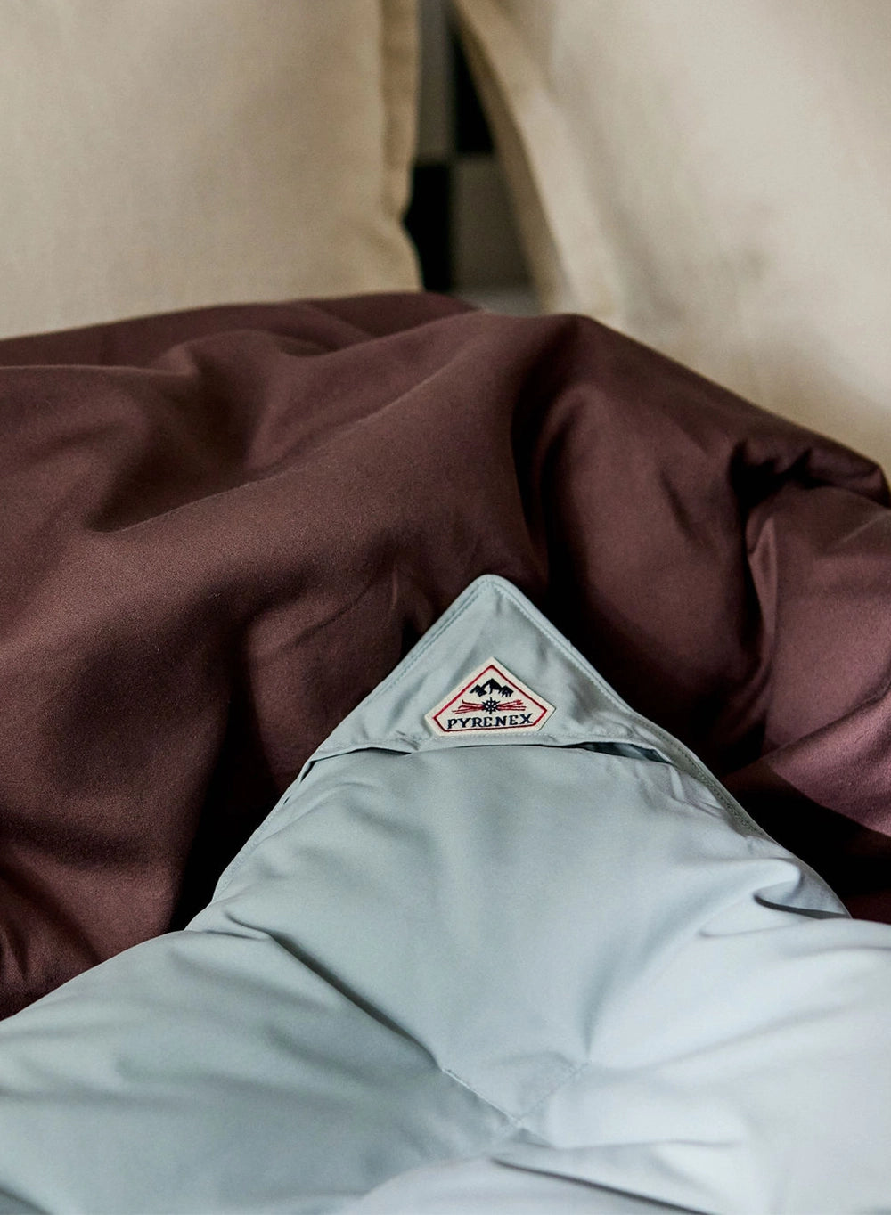 Plaid Caresse Vert de gris-4