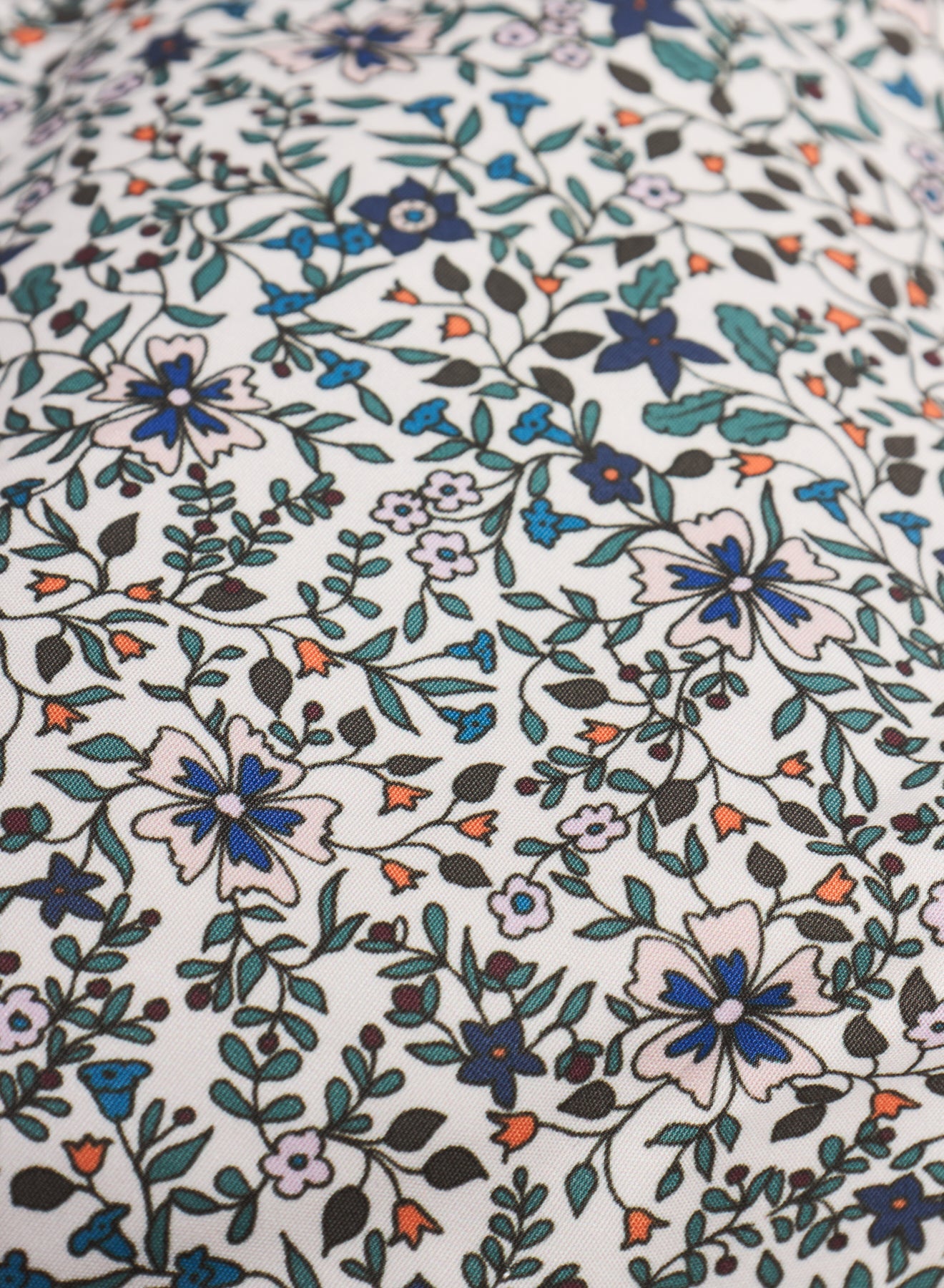 Lisa reversible floral and peacock bed throw-3