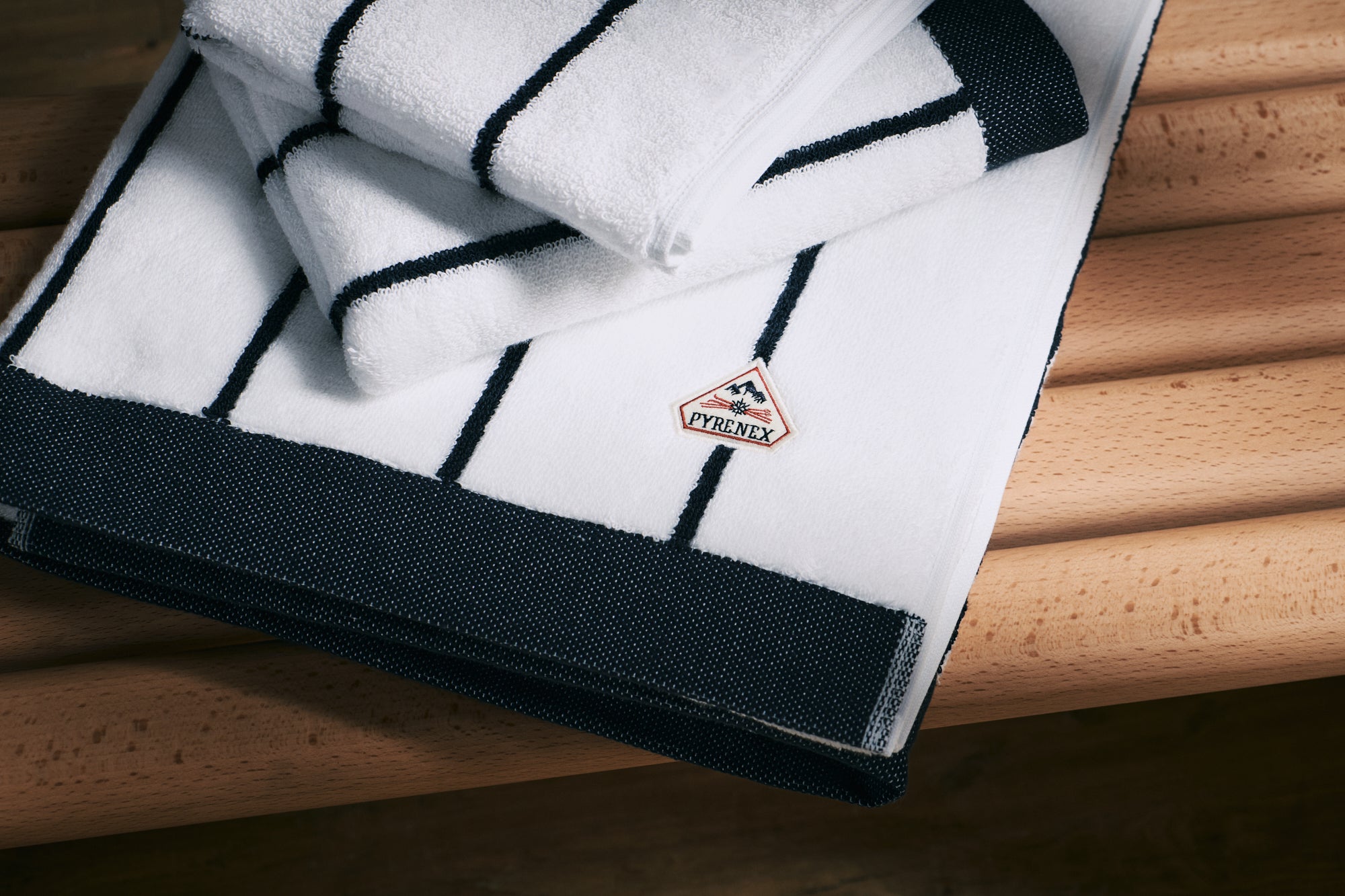 Yumi dark blue striped maxi bath towel-2