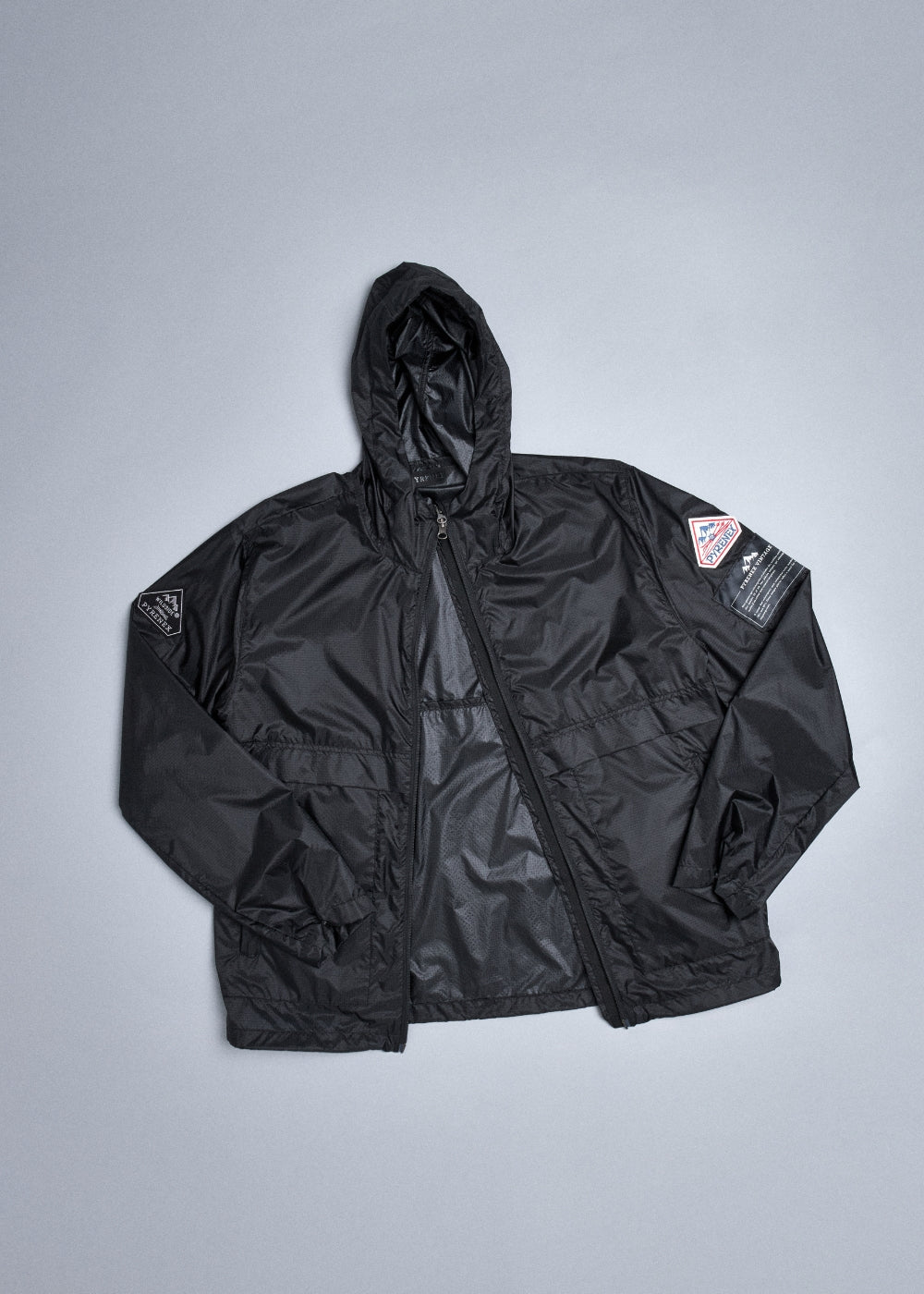 Coupe-vent Pyrenex x Wildside Soulere noir-11