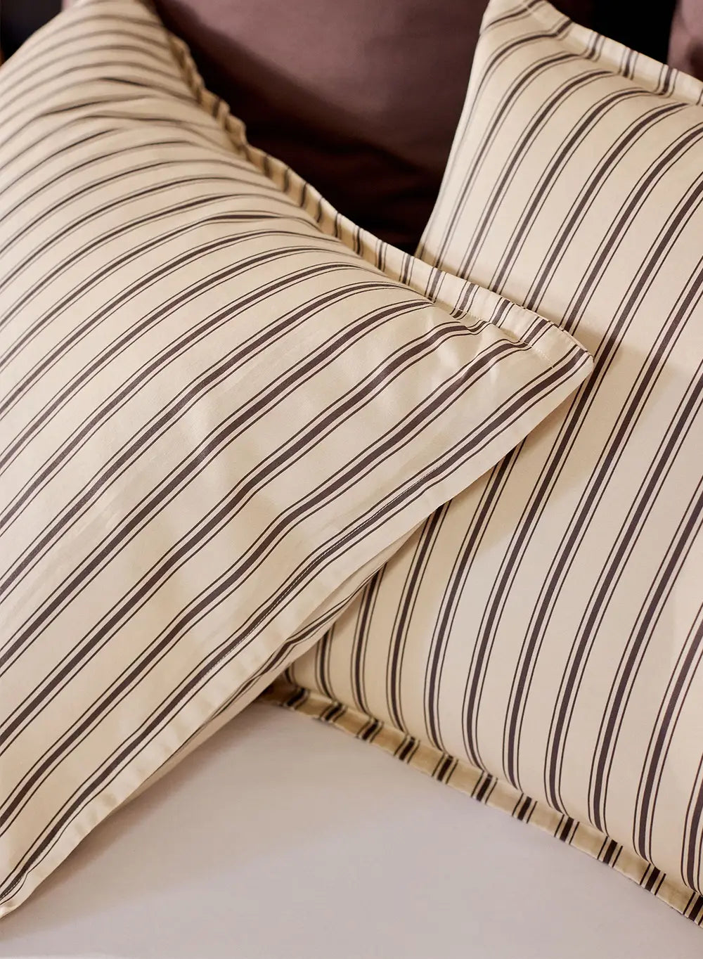 Taies d'oreiller x2 à rayures marron et écru en coton et TENCEL™ Lyocell