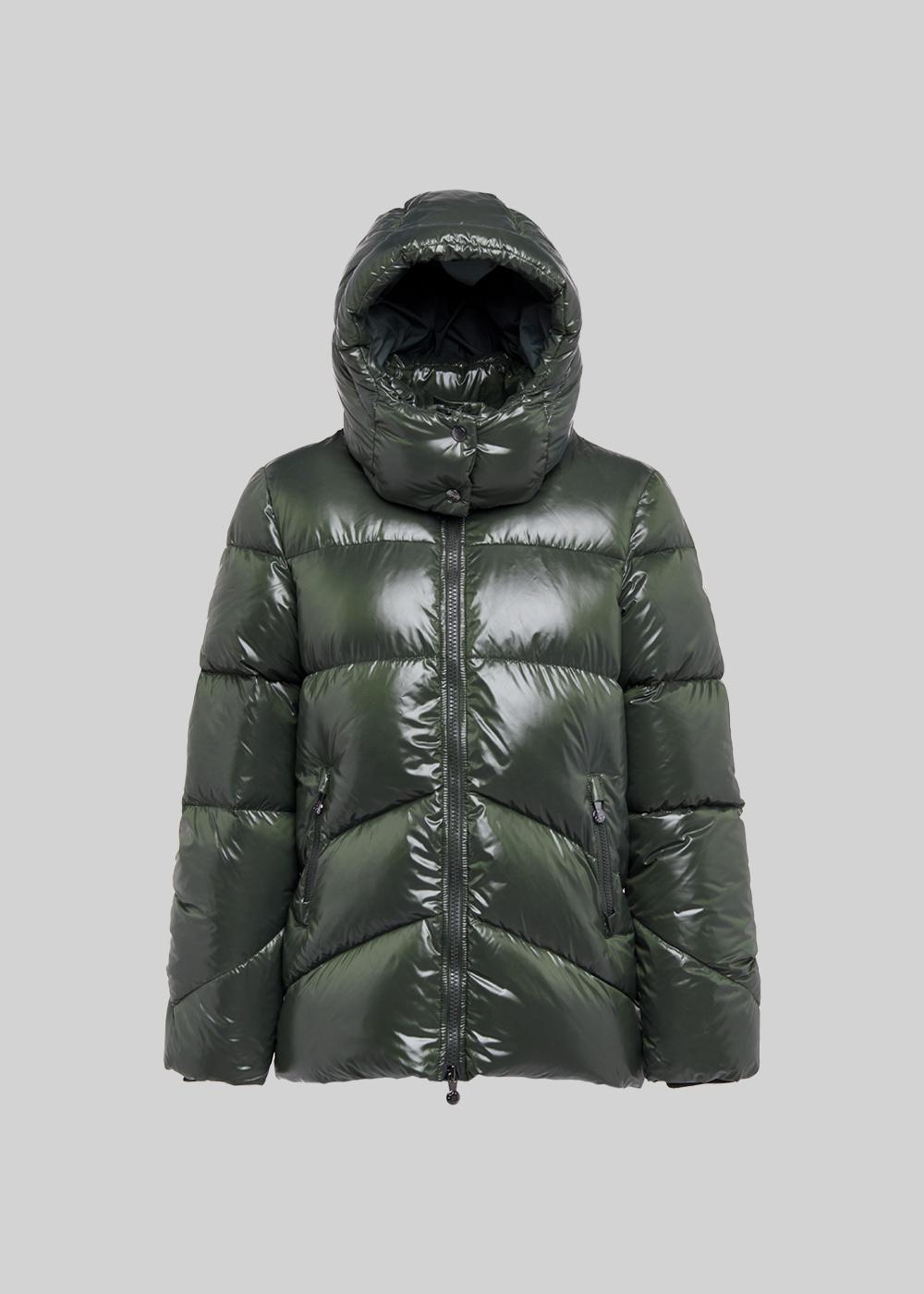 Glänzende Daunenjacke für Damen von Pyrenex Galactic mit Kapuze. Tiefes Khaki-6