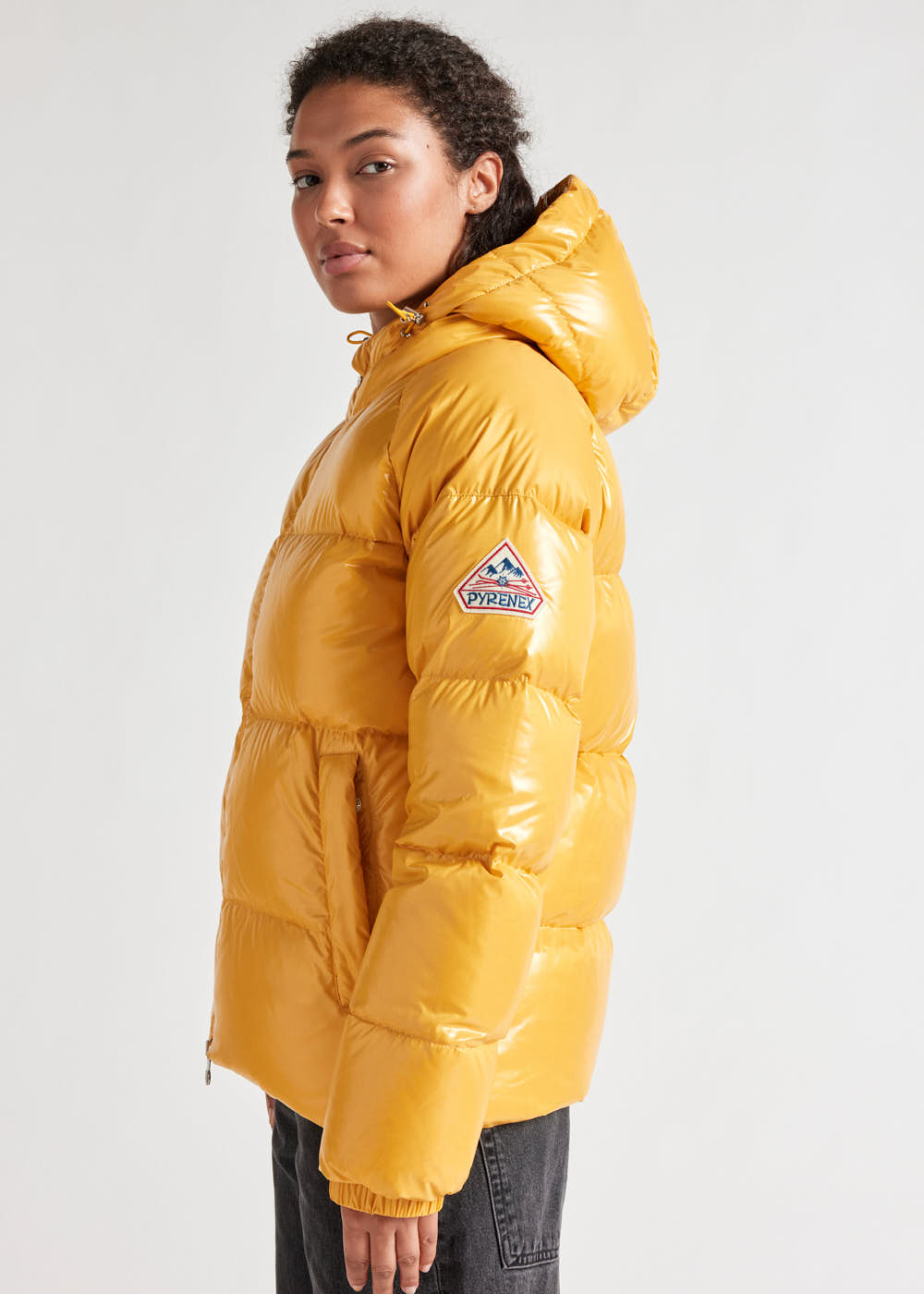 Pyrenex Sten hooded unisex down jacket yolk-12