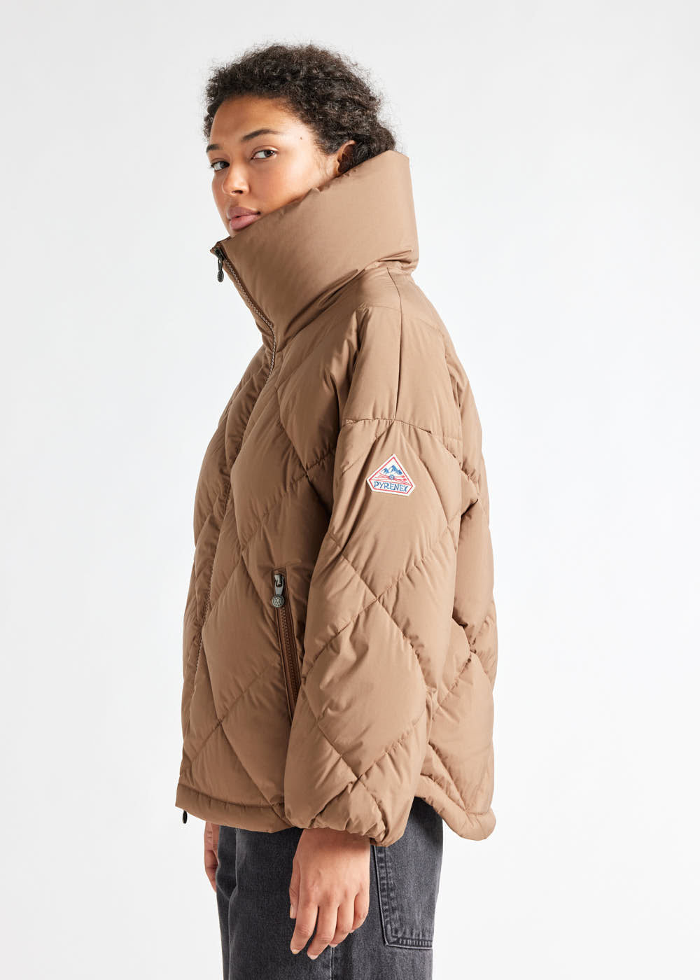 Doudoune oversize femme Pyrenex Adele avec col enveloppant Terra-5