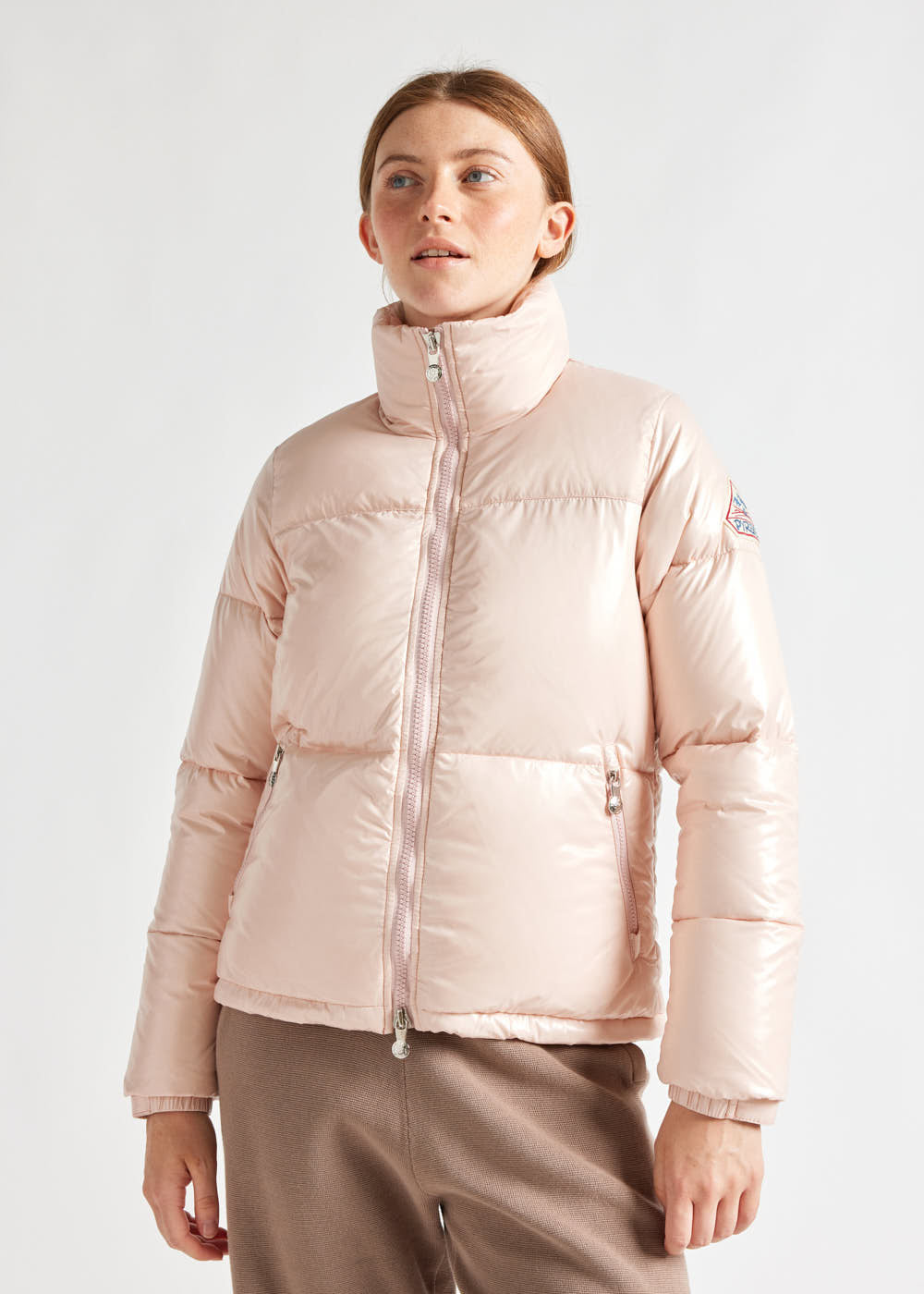 Kurze, glänzende Daunenjacke für Damen Pyrenex Goldin Peach Whip-2