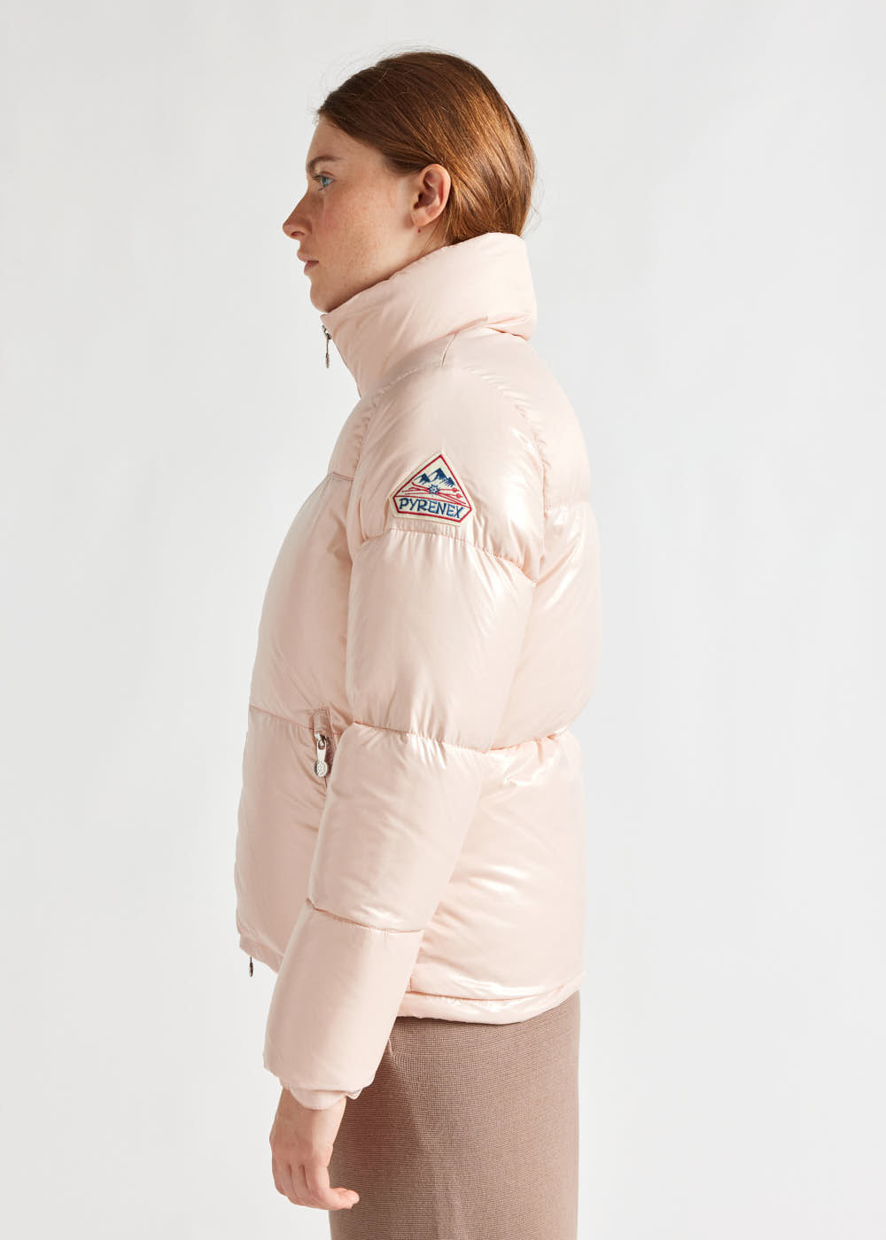 Kurze, glänzende Daunenjacke für Damen Pyrenex Goldin Peach Whip-3