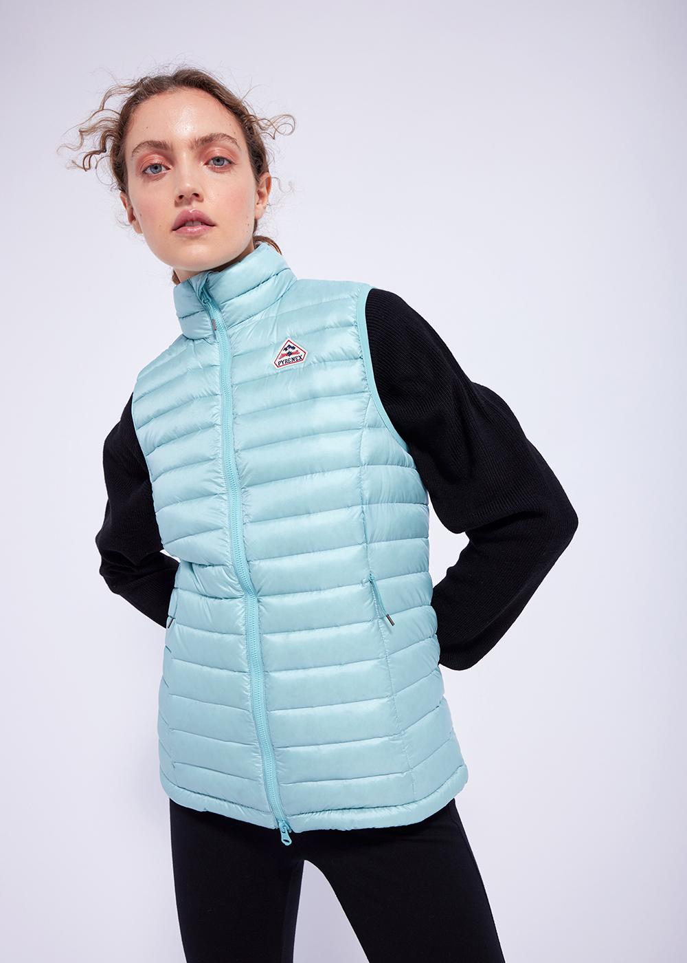 Masha light down vest aquifer-2