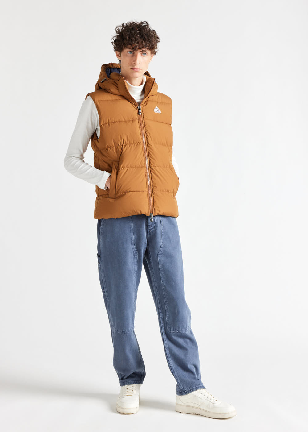 Pyrenex Spoutnic down vest with removable hood terra-1