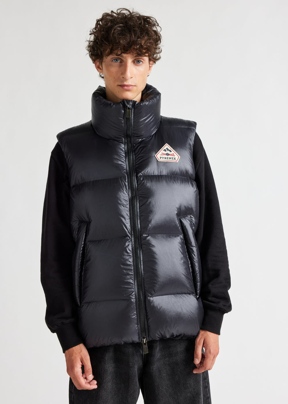 Pyrenex Barry warm down vest black-3