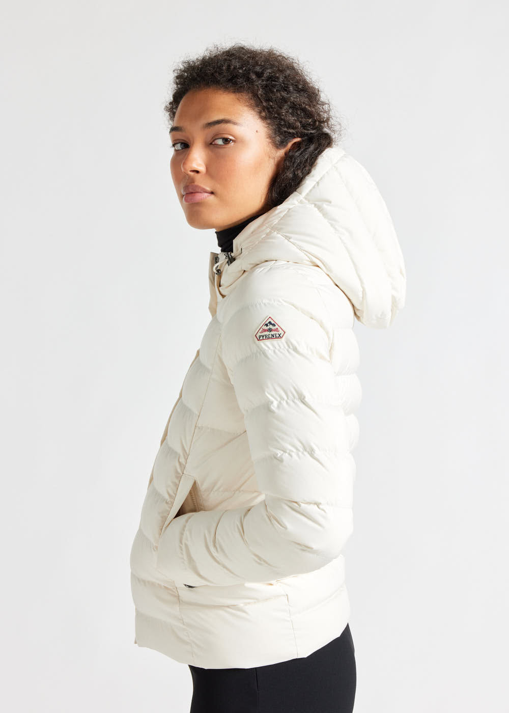 Pyrenex Spoutnic Damen-Daunenjacke mit abnehmbarer Kapuze Milk-3