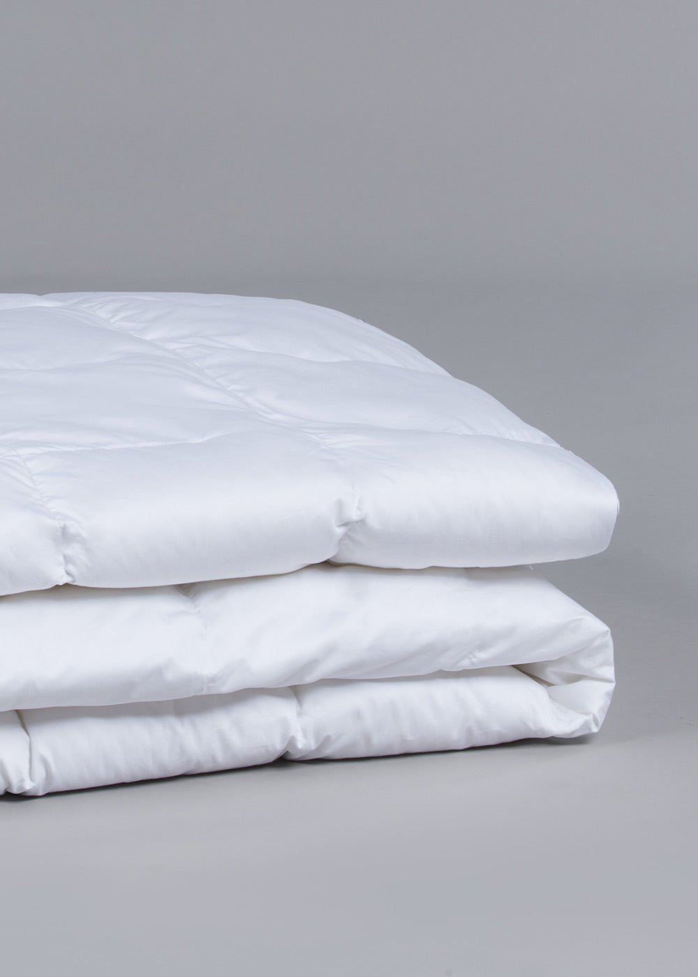 Pack of two Montreal Duo 200 lightweight duvets-2