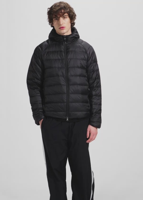 Doudoune légère à capuche Pyrenex Guzet noire