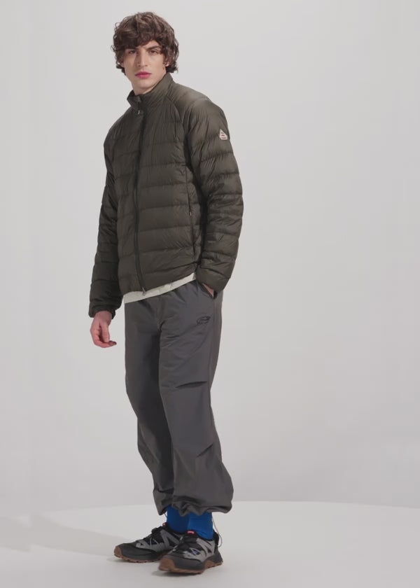 Lightweight Pyrenex Guzet SC down jacket in khaki green-2