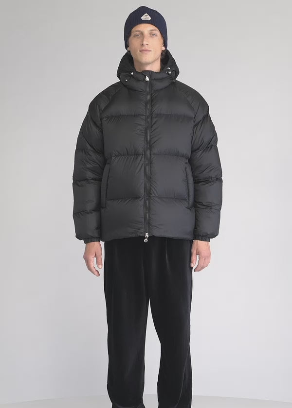 Pyrenex Sten schwarze Ripstop-Unisex-Daunenjacke mit Kapuze-2