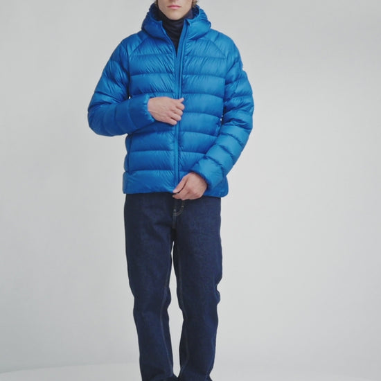 Doudoune Arial à capuche homme Pyrenex bleue