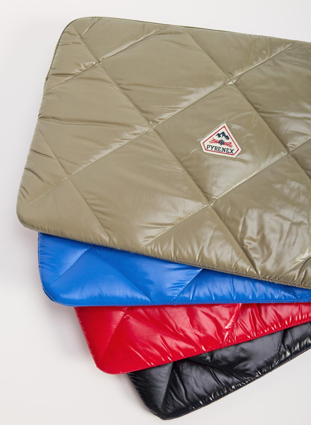 Pochette matelassée 15 pouces Pyrenex Thor rouge